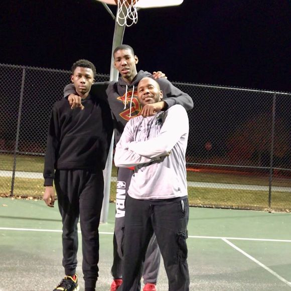 Meet your Posher, Roberto - Picture 1 of 1